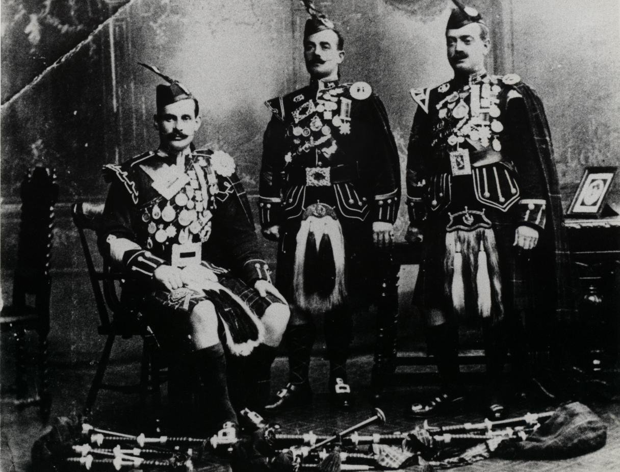 Photo of photos/George Stewart McLennan piper